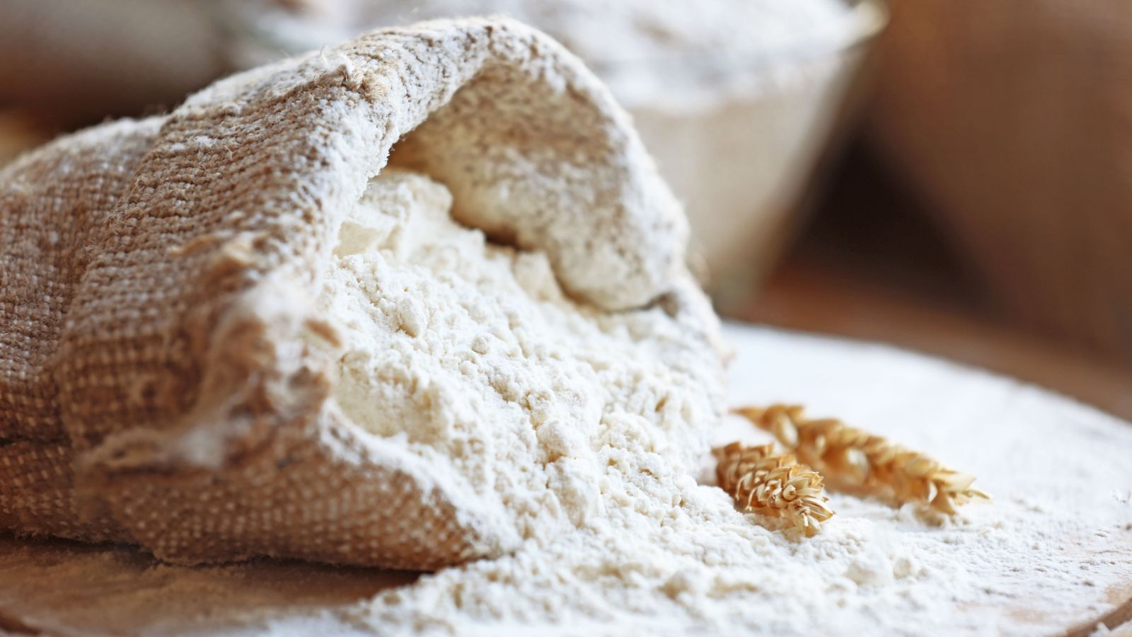 Imatge d'arxiu d'un sac amb farina de ségol