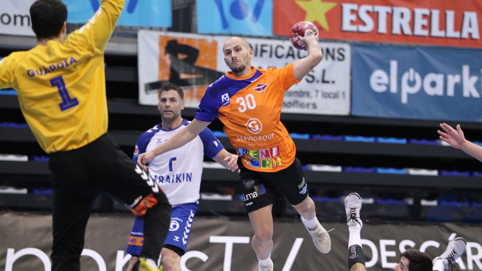 Un atac del conjunt benidormer