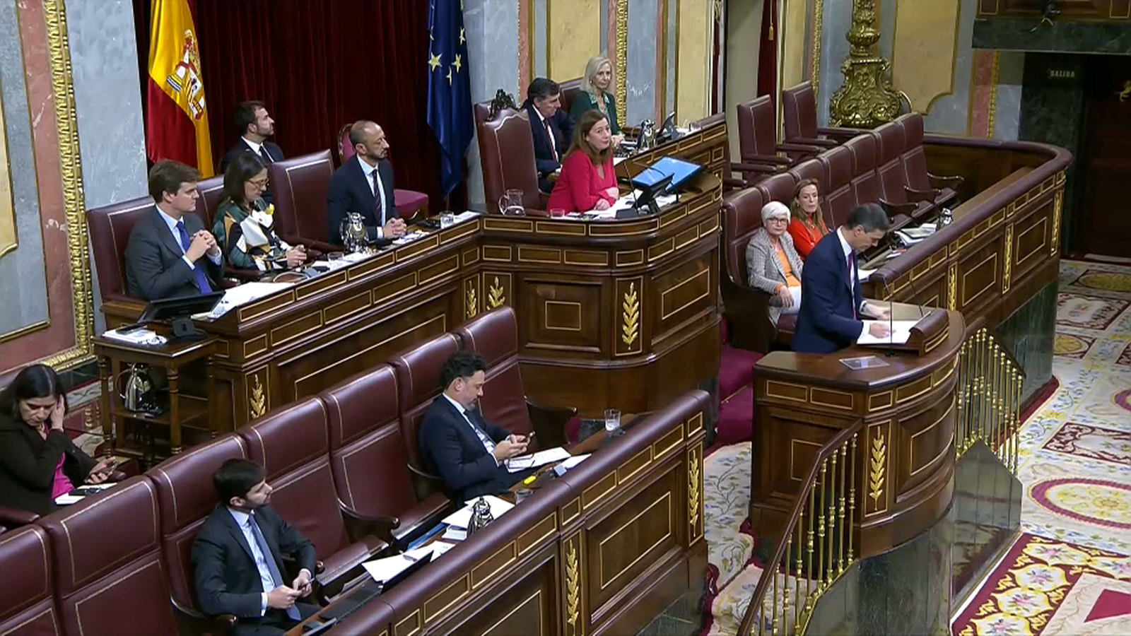 Pedro Sánchez a la tribuna en la sessió d'investidura