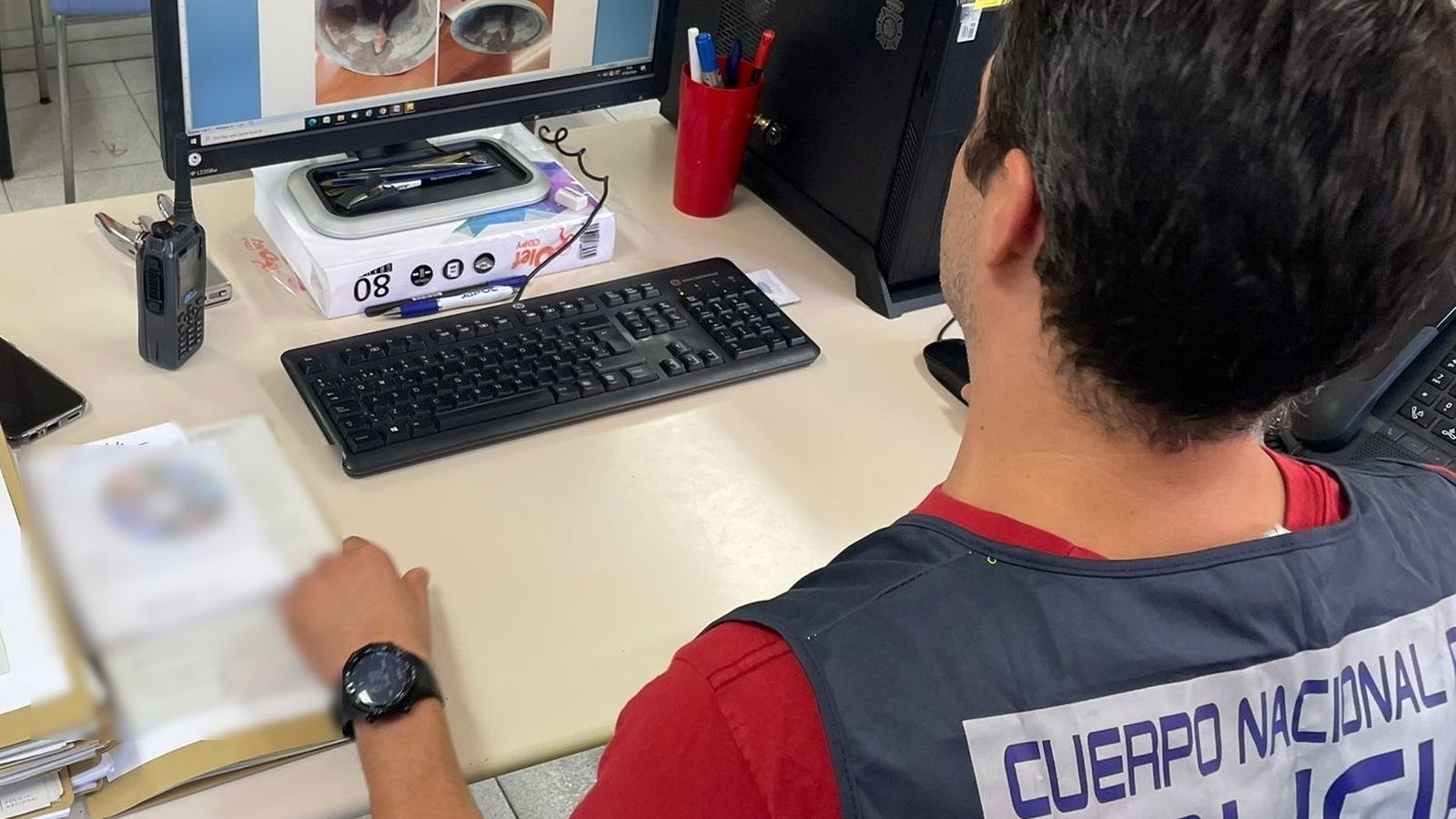 EuropaPress 6299724 detenidos tres hombres elche alicante robar campanas bronce siglo xix