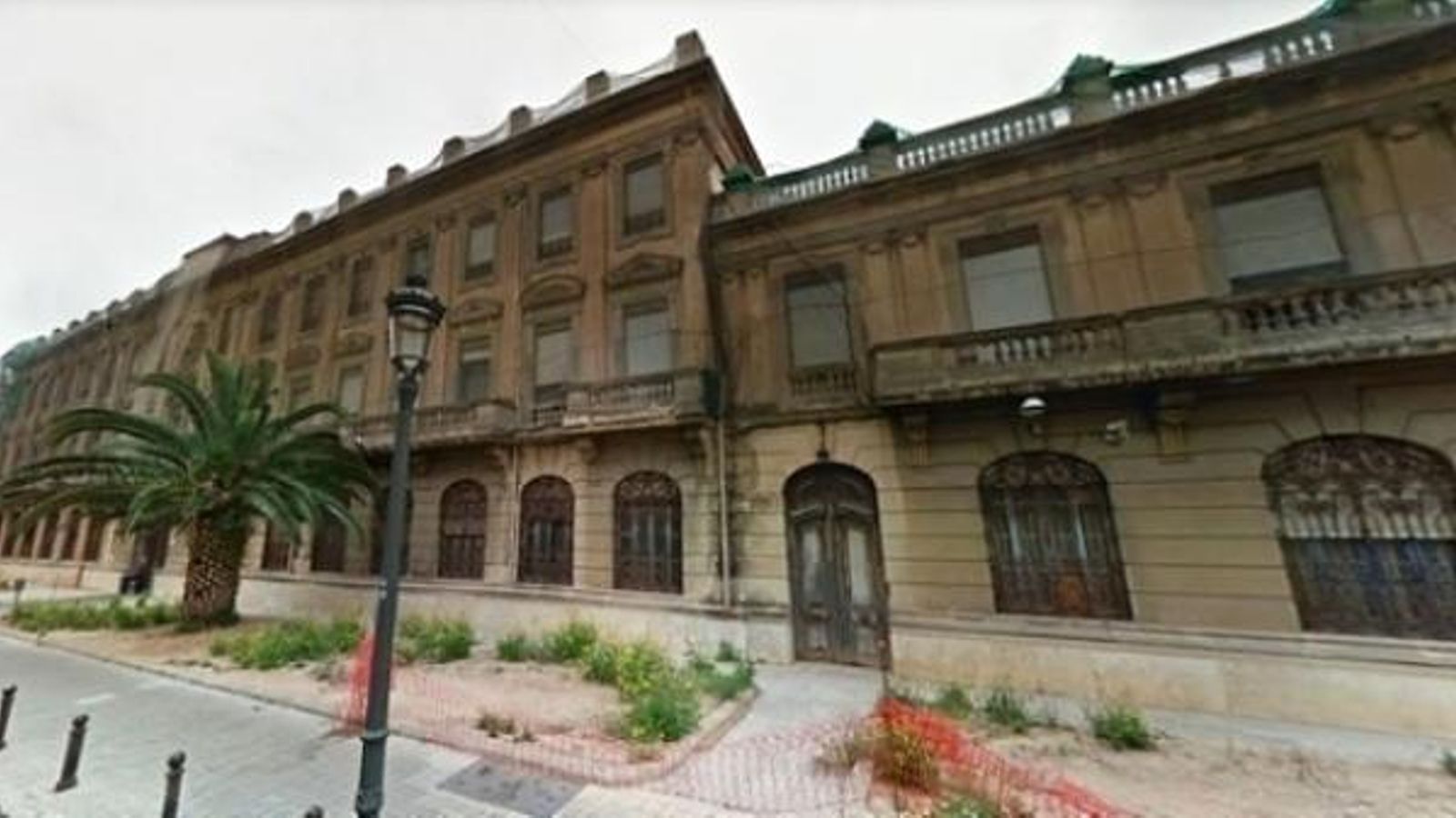 La comissaria de la Policia Nacional que acull el CIE de Sapadors a València en una imatge d'arxiu