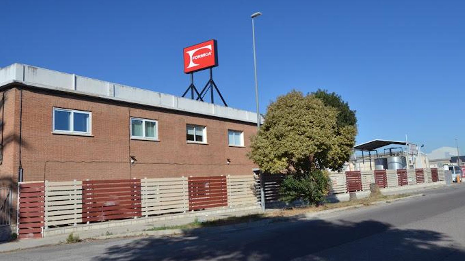 Fàbrica de Formica a Albal Fàbrica de Formica a Albal