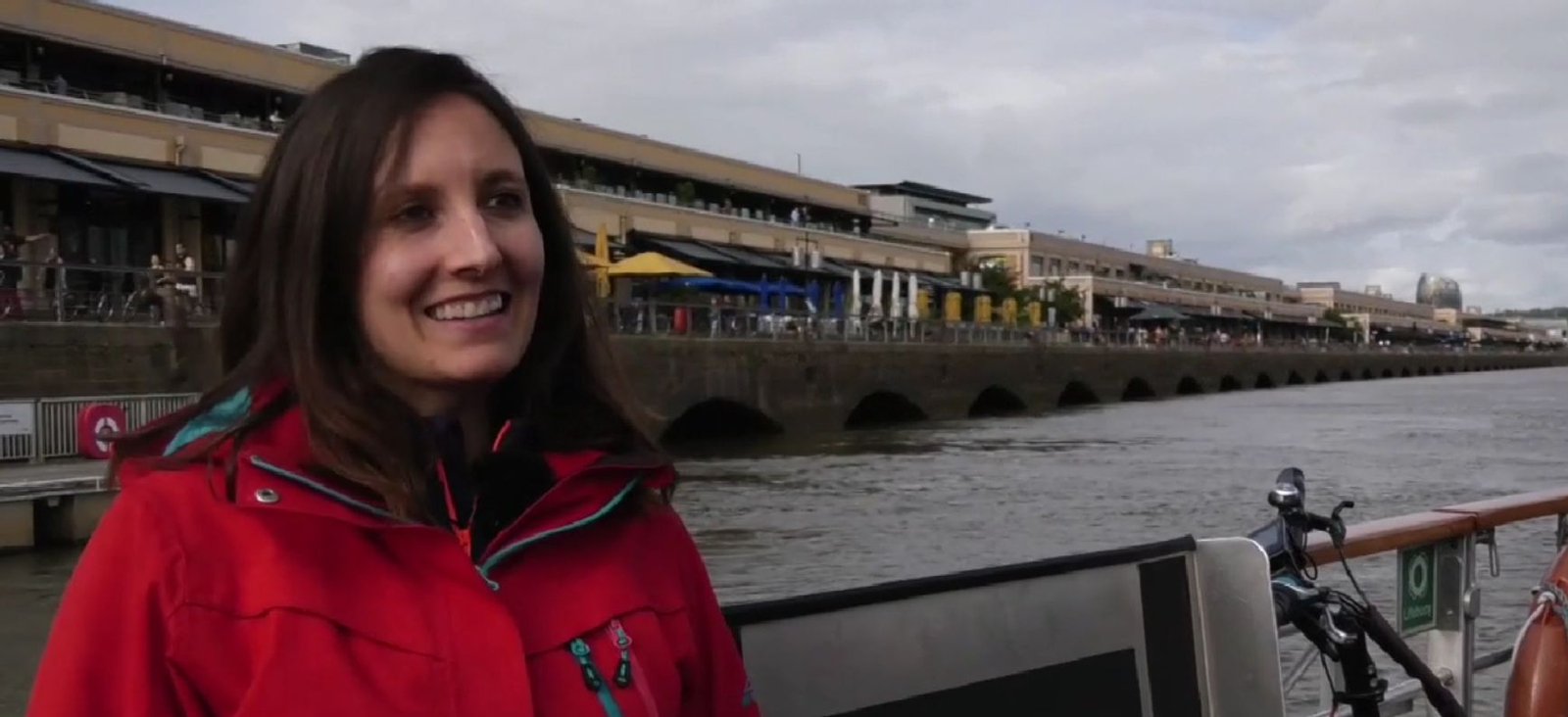 Olga, d'Almassora, ens mostrarà les Bassins des Lumières, el centre més gran d'art digital del món