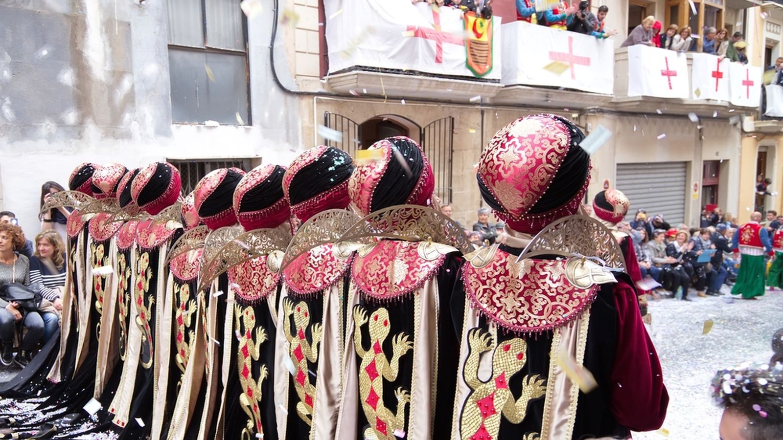 15.04.2024 | "Una cançoneta i mo n'anem" i les festes de Moros i Cristians d'Alcoi