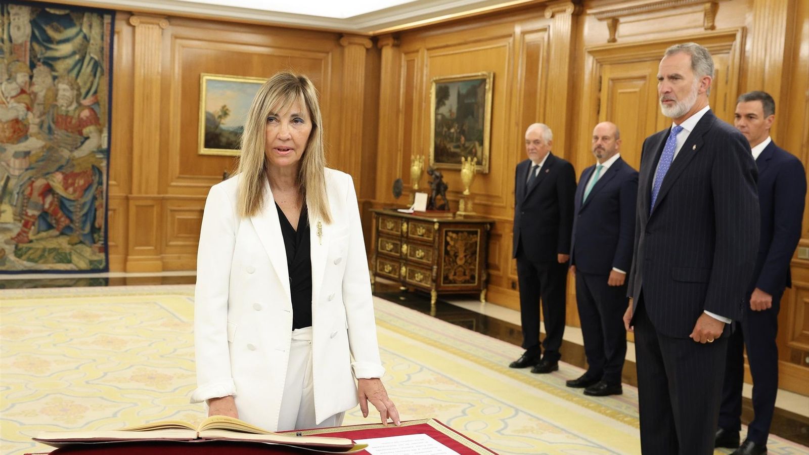 La nova presidenta del CGPJ jura el càrrec davant del rei Felip VI
