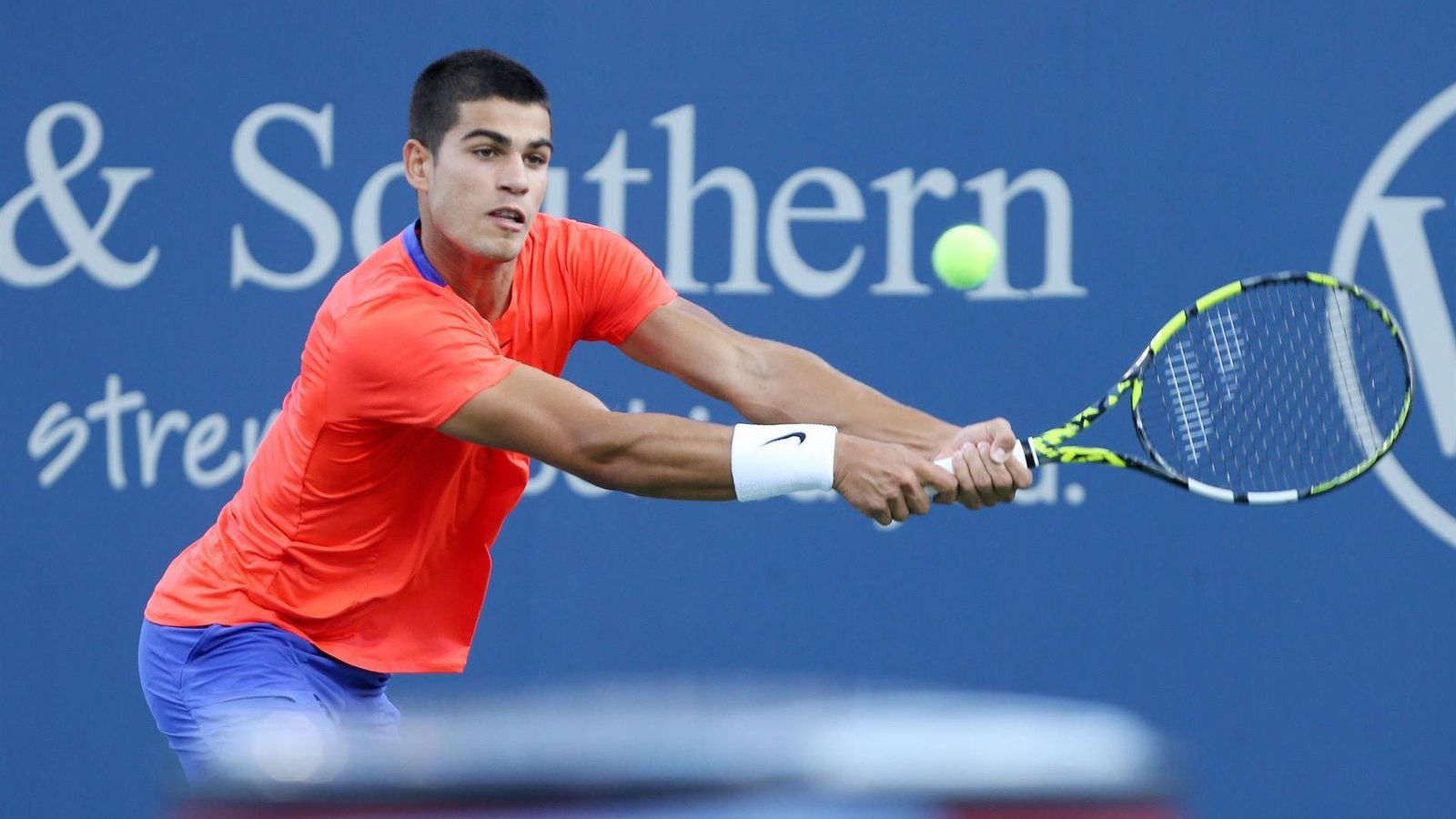 Carlos Alcaraz, durant el partit