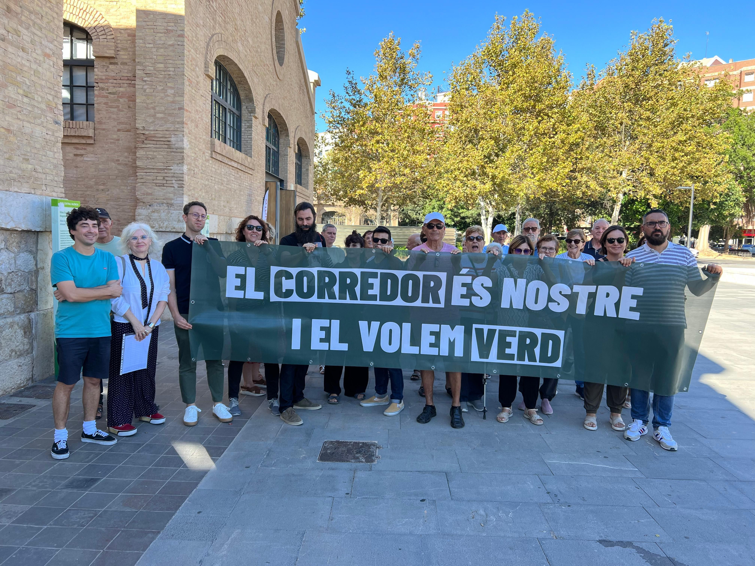 Associacions i entitats veïnals es manifesten a favor del Corredor Verd Sud de València