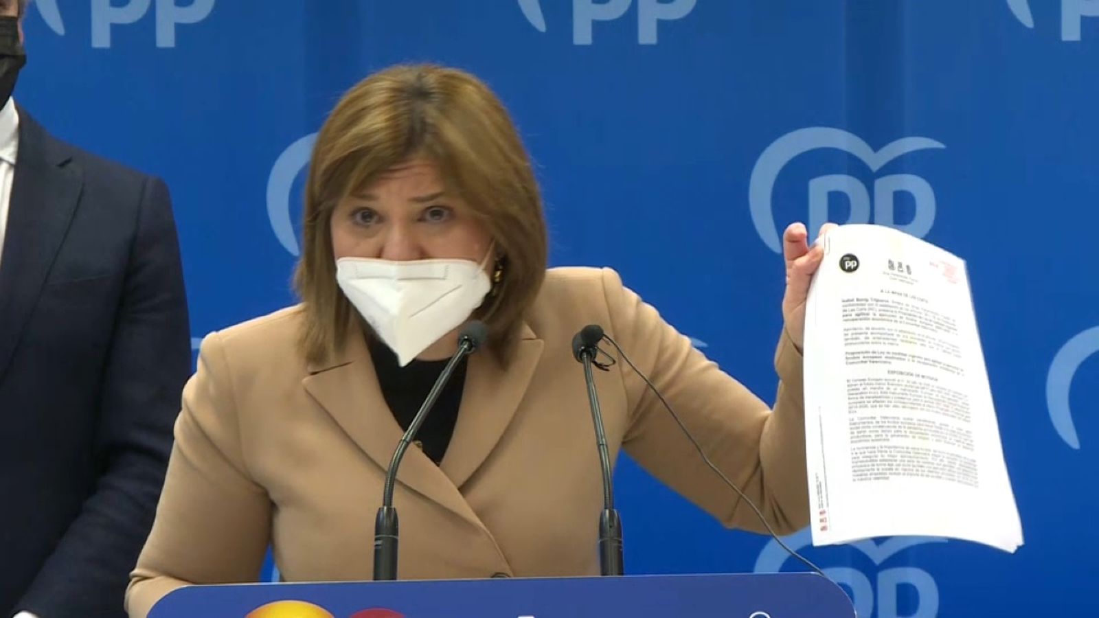 La presidenta del PPCV, Isabel Bonig, durant la roda de premsa