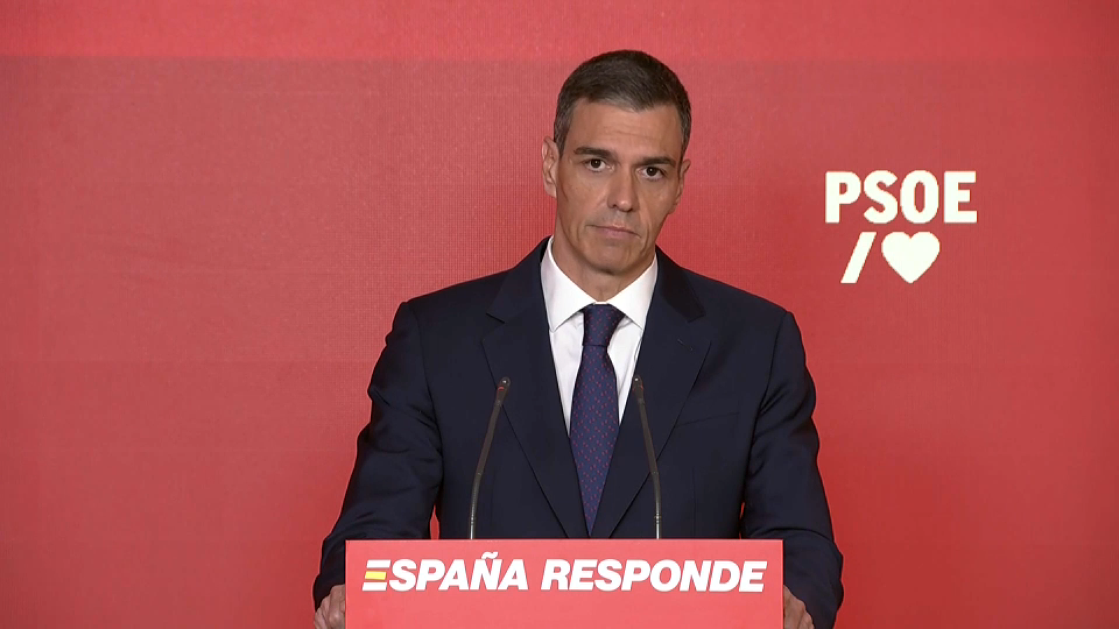 Sánchez demana perdó i anuncia una auditoria externa dels comptes del PSOE