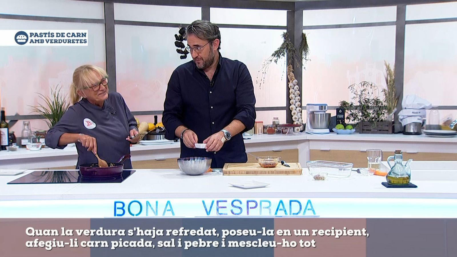 15.09.2021 |  Cuinem junts un pastís de carn i verduretes?