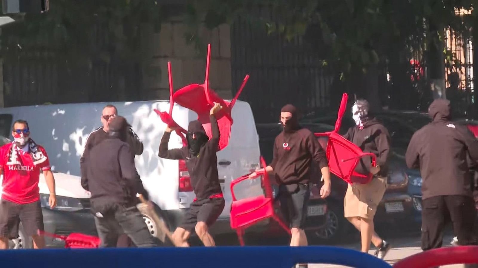 Batalla campal pels voltants del Ciutat de València