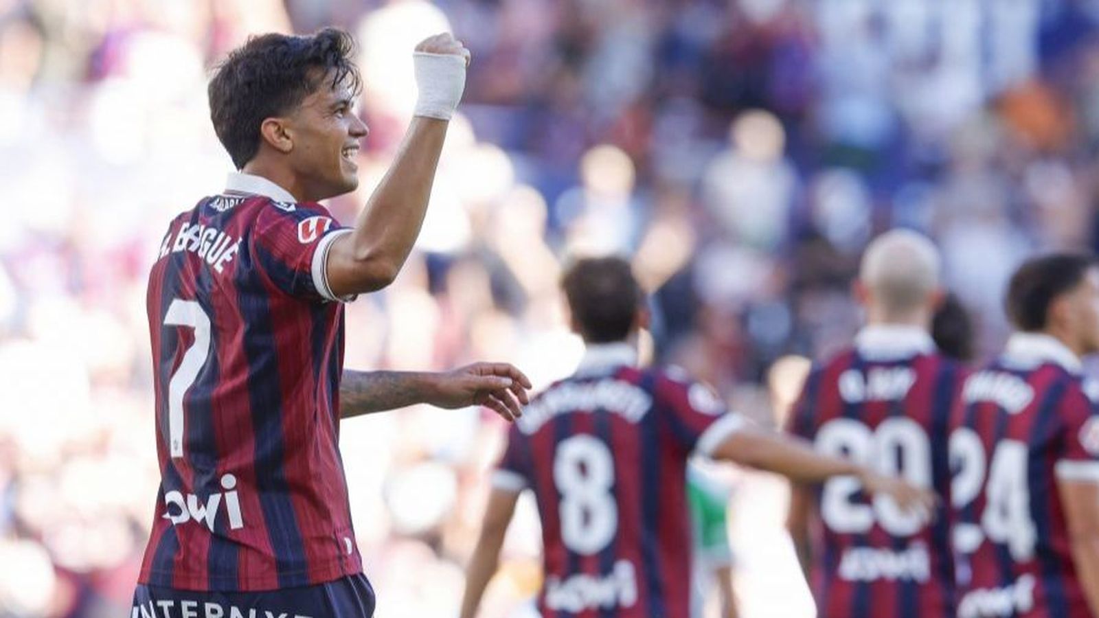 Brugue celebra un gol