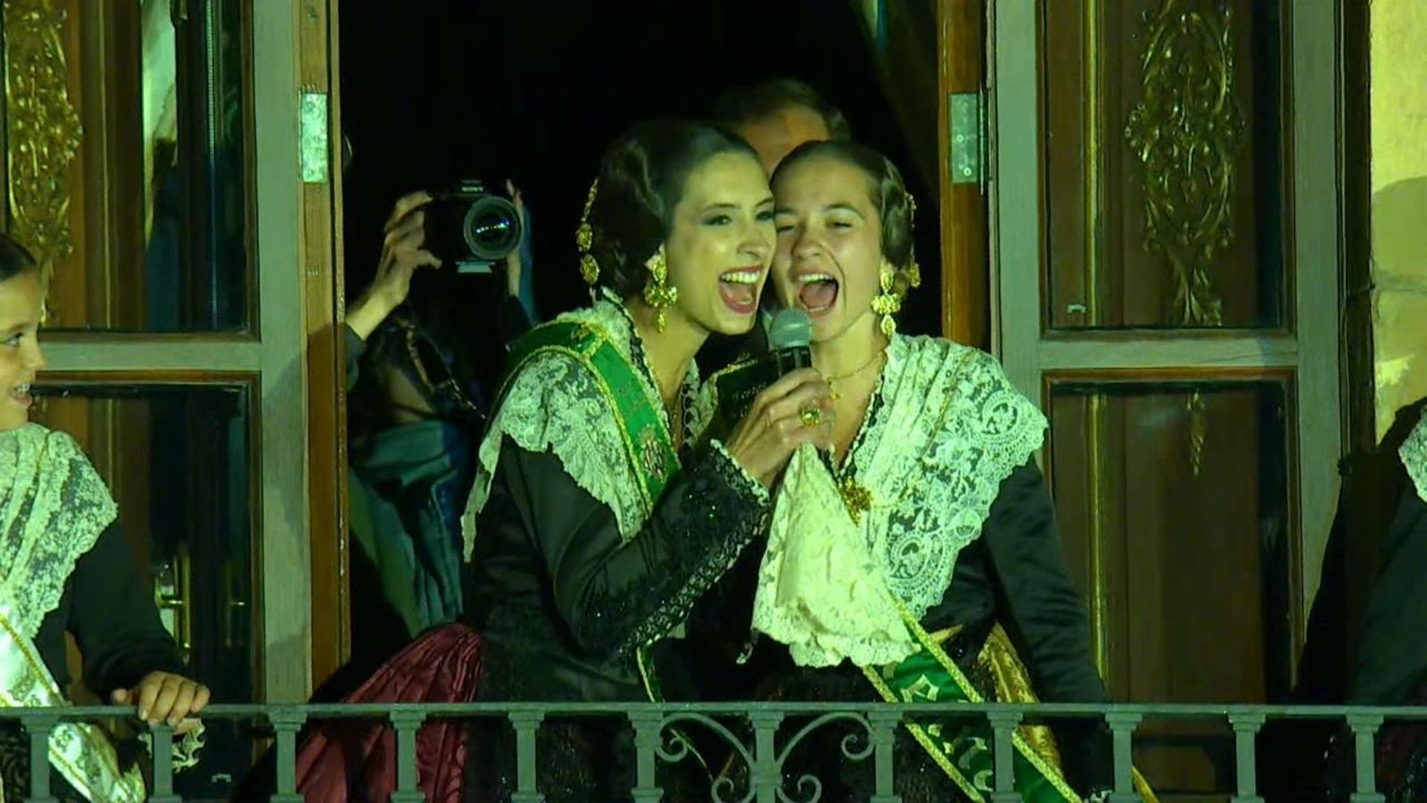 Les reines de Castelló durant el Magdalena Vítol