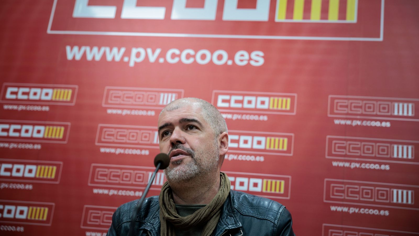 El secretari general de CCOO, Unai Sordo, en la compareixença q ha oferit davant els mitjans de comunicació a València