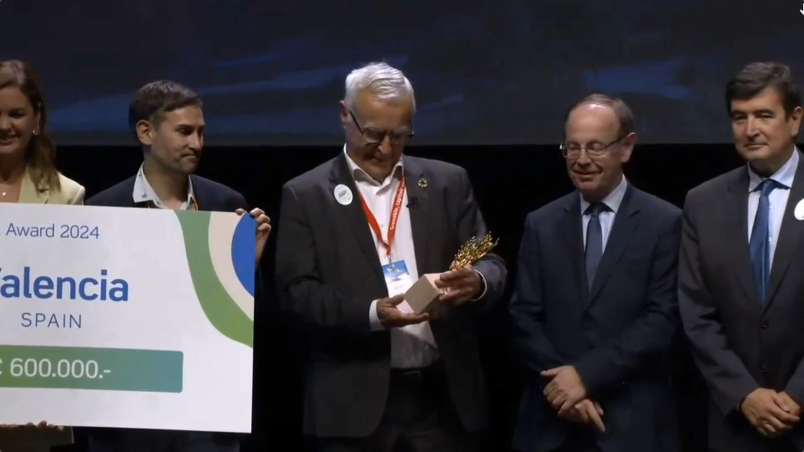 Joan Ribó durant l'acte celebrat a Grenoble, per a proclamar València com a Capital Verda d'Europa 2024