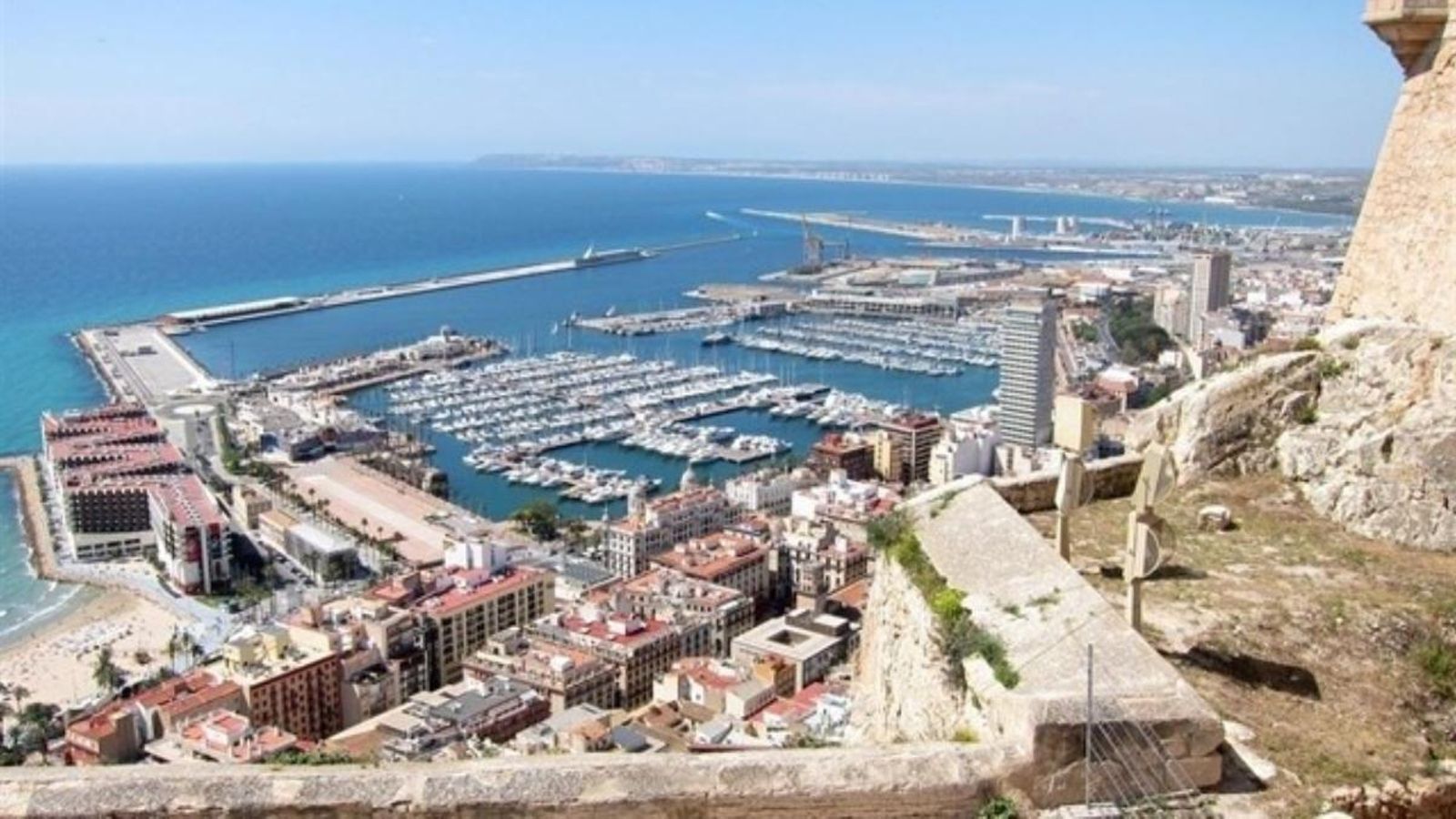 Foment destitueix César Sánchez com a vocal de l\'Autoritat Portuària d\'Alacant