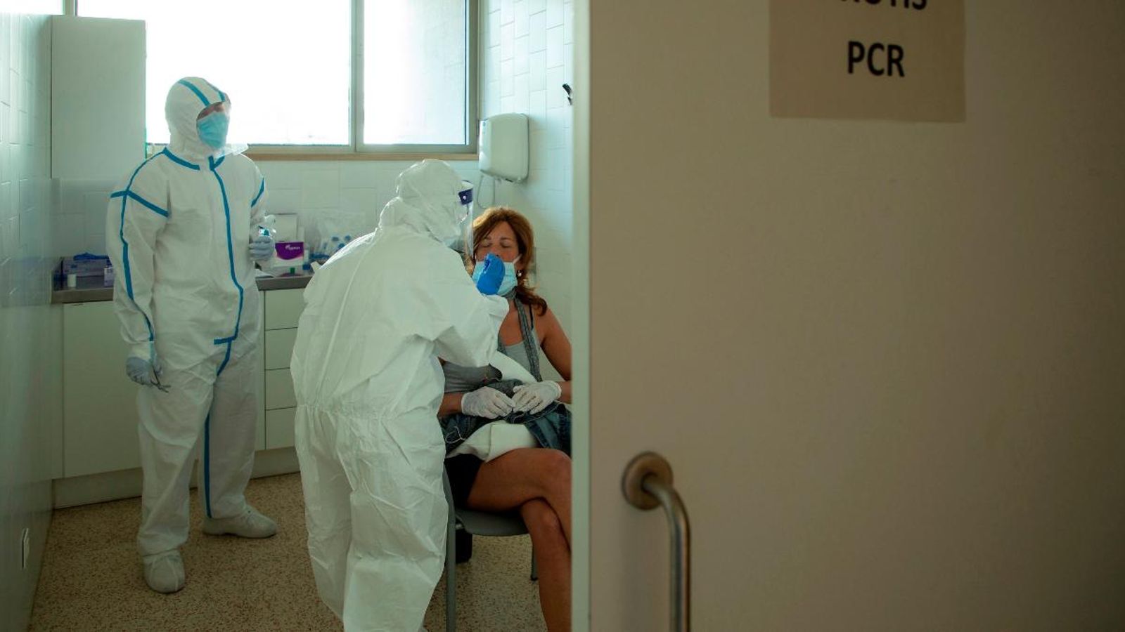 L'OMS aconsella reduir el període de quarantena a 13 dies des de l'inici dels símptomes