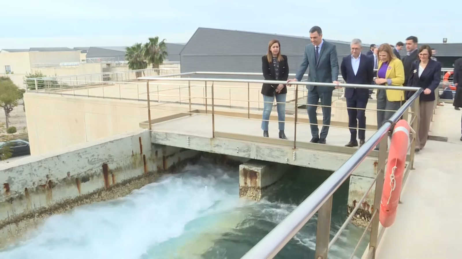 Visita de Pedro Sánchez a la dessalinitzadora de Torrevella