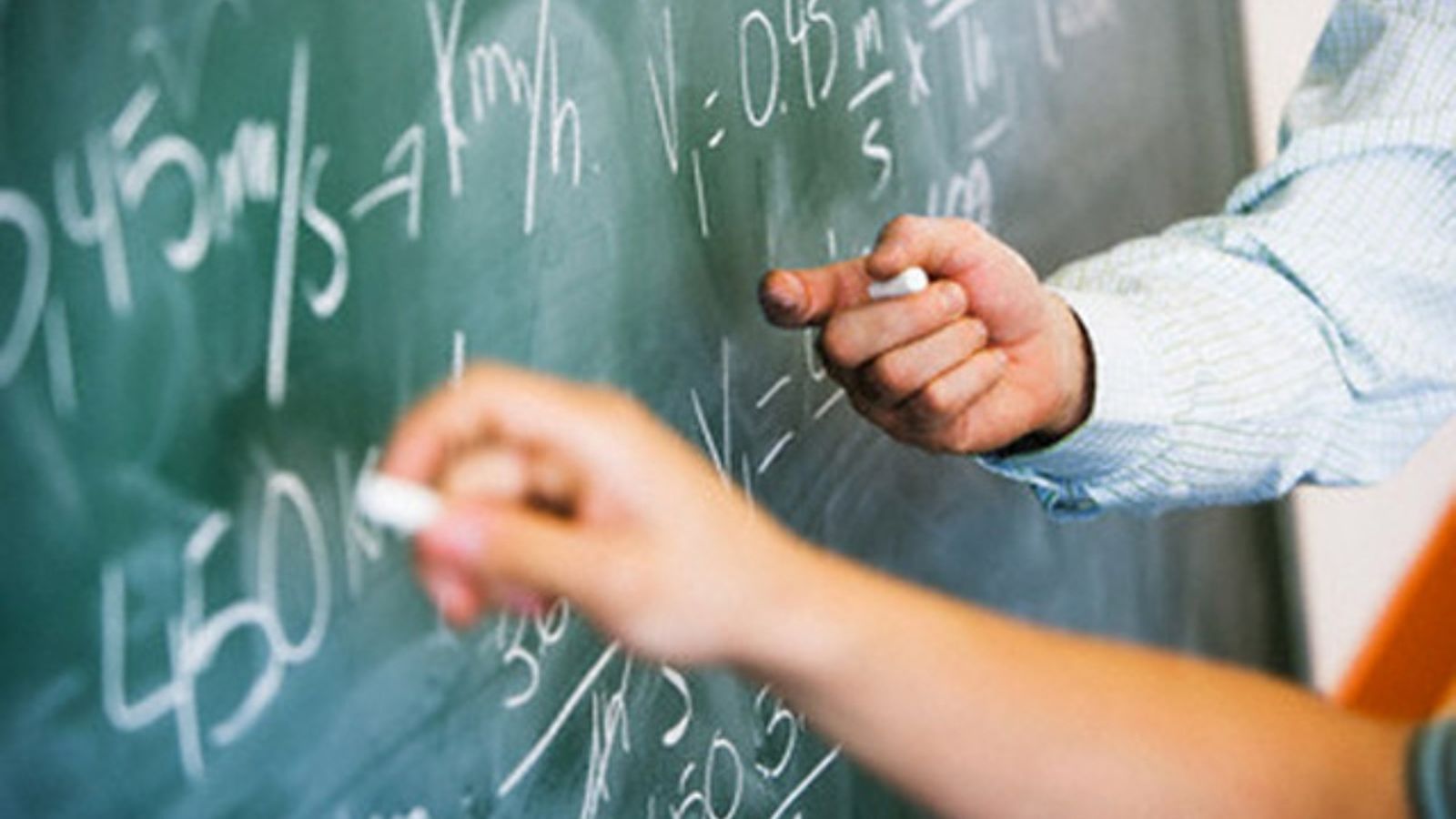 El Consell aprova 5.671 places de professorat no universitari per a 2018