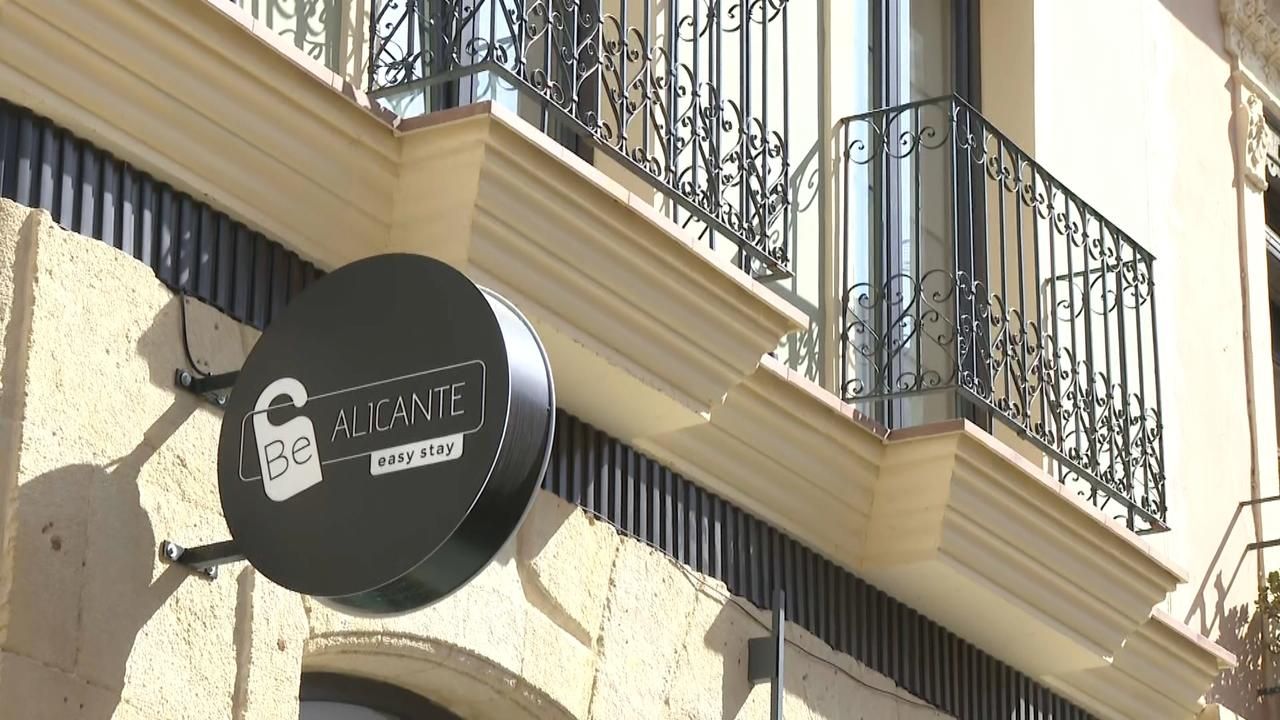 Un edifici de pisos turístics d'Alacant, en una imatge d'arxiu Q MORATÒRIA ALACANT PISOS TURÍSTICS