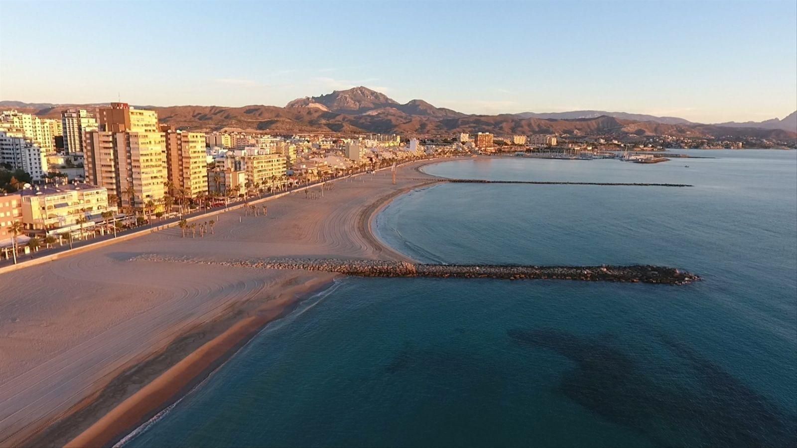 Imatge d'arxiu de la platja del Campello Imatge d'arxiu de la platja del Campello