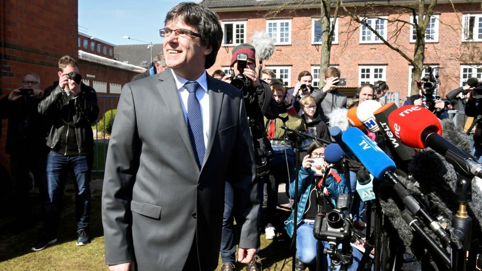 Primeres paraules de Carles Puigdemont en llibertat