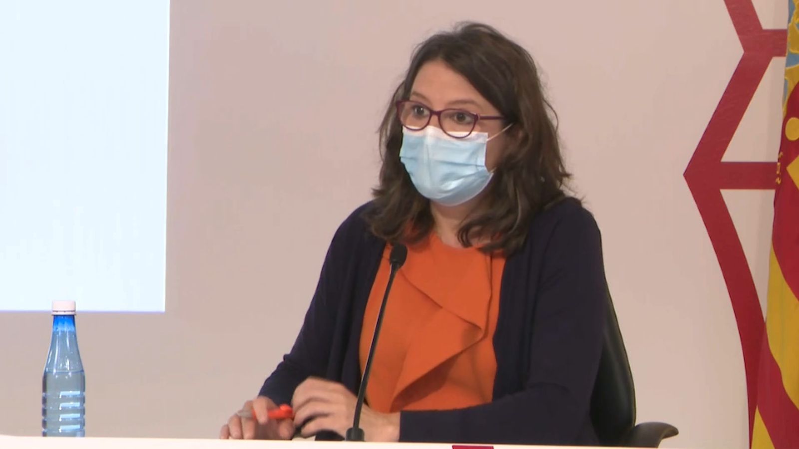 La vicepresidenta del Consell en la roda de premsa posterior al ple del Consell d'aquest divendres