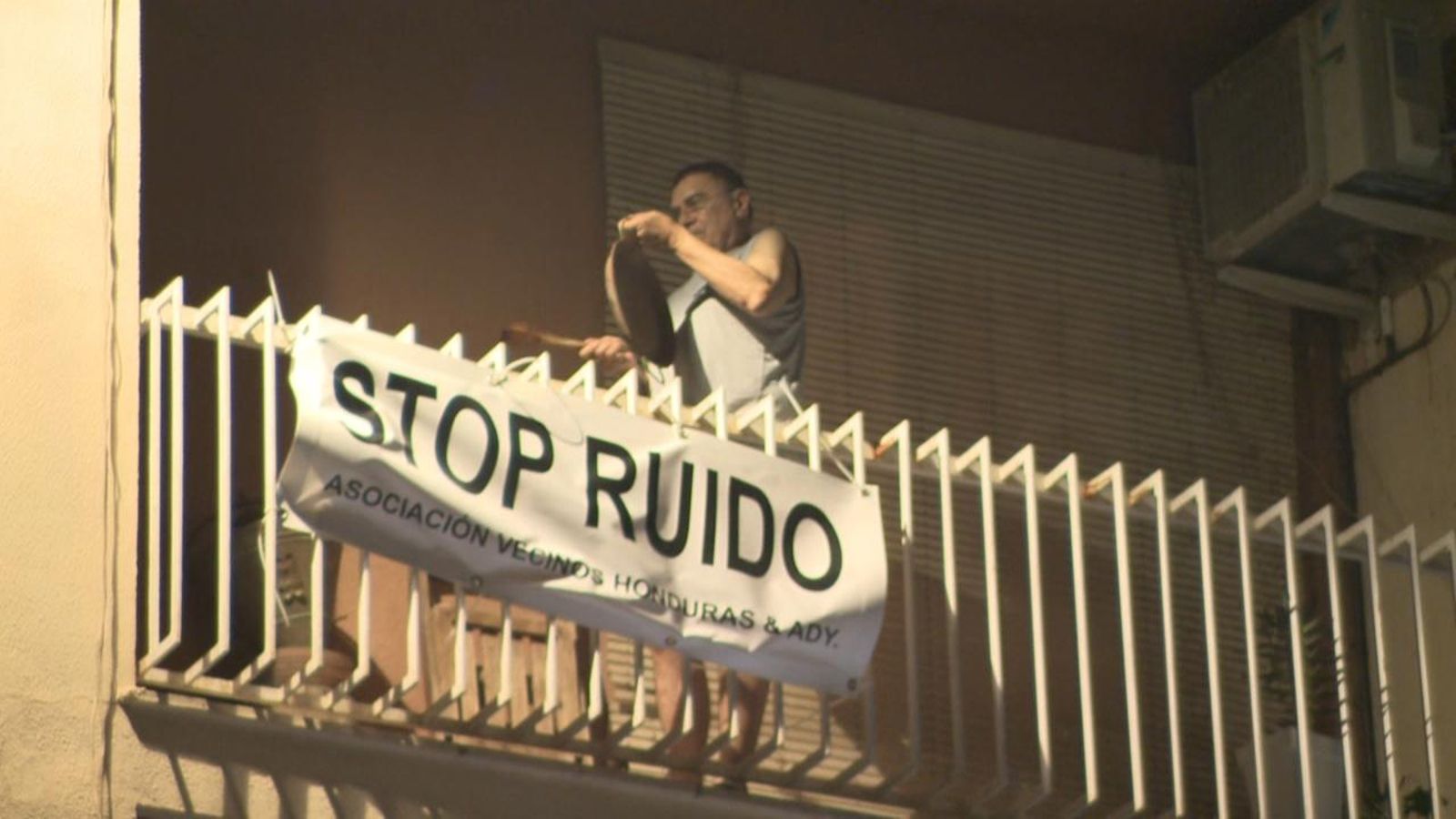 Cassolada massiva a les 21:00 d'aquest dijous