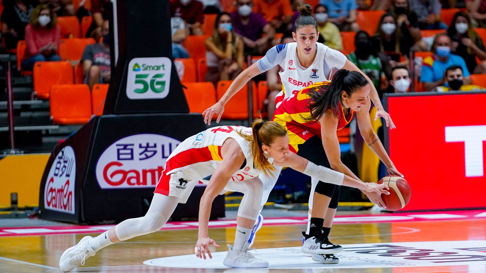 Espanya es classifica per als quarts de final de l'Eurobàsquet