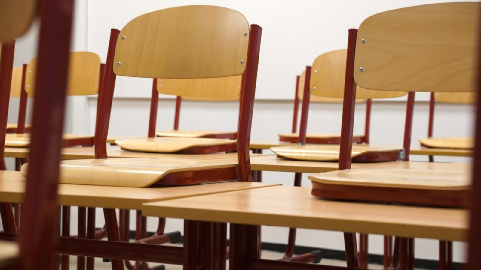El projecte de decret del Consell situa en 25 alumnes la ràtio màxima en l'educació primària