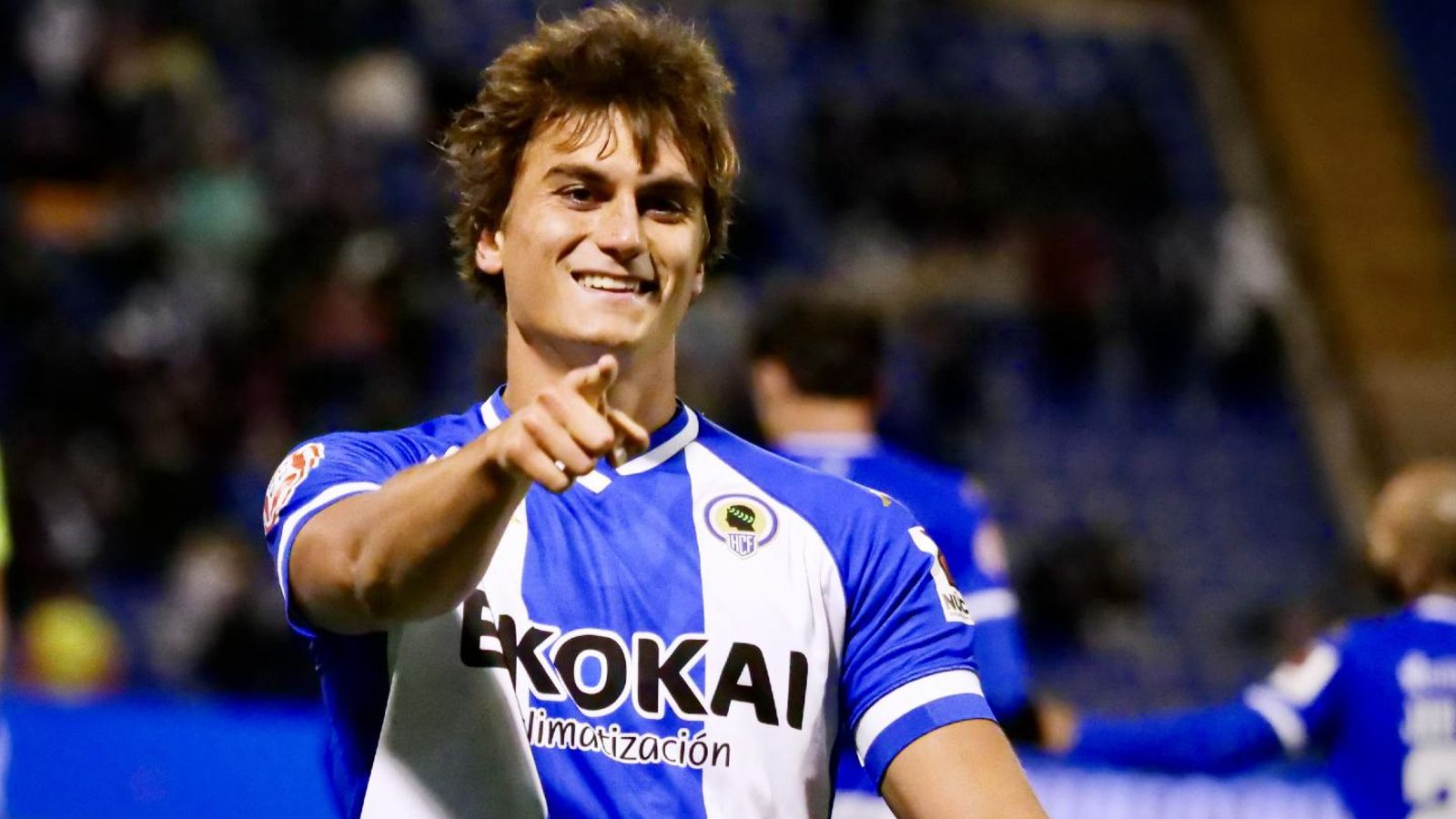 Slavy marca un gol amb l'Hèrcules