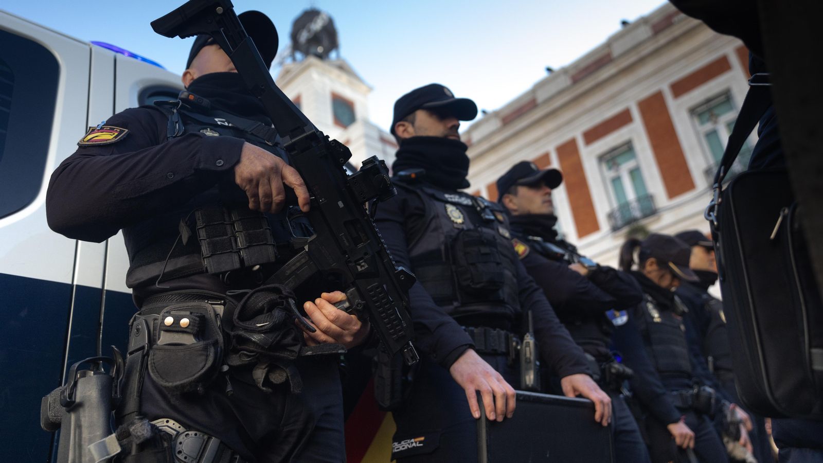 Agents de la Policia Nacional, en la presentació d'un dispositiu de seguretat Agents de la Policia Nacional, en la presentació d'un dispositiu de seguretat