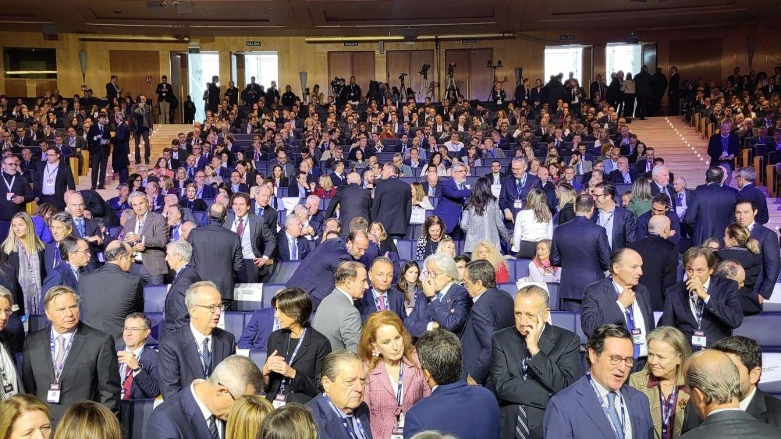 Empresaris assistents a la trobada de Volem Corredor a Madrid