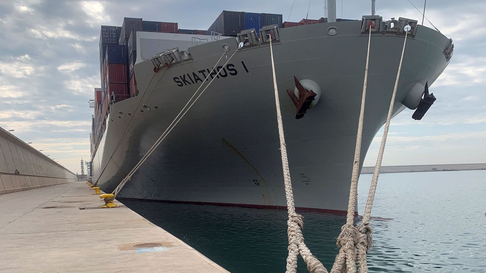 Vaixell mercant on treballa la tripulació que presenta la variant índia del coronavirus