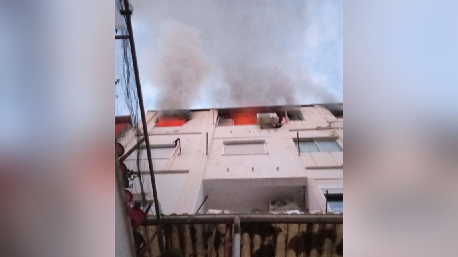 Incendi declarat en una vivenda pròxima a l'estació de Metrovalència
