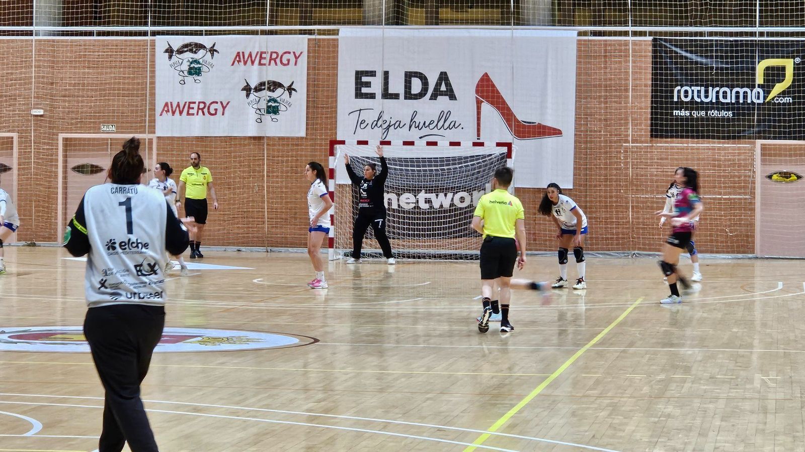 Imatge del partit entre l'Handbol Elx i l'Elda Prestigio