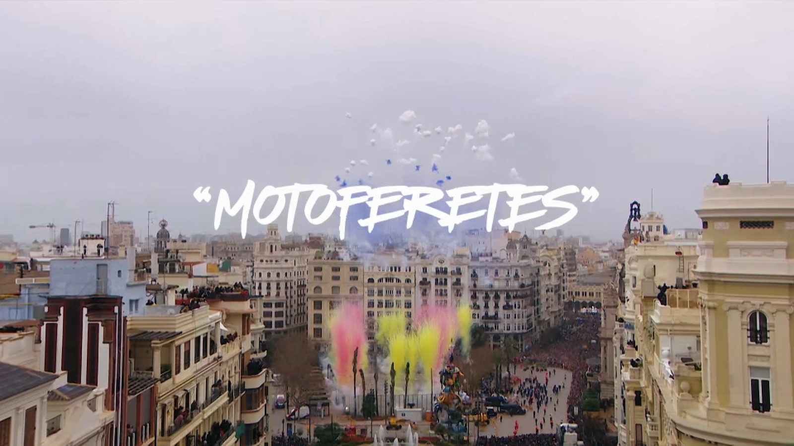 Motoferetes homenatja les Falles i la Magdalena com només Butoni pot fer