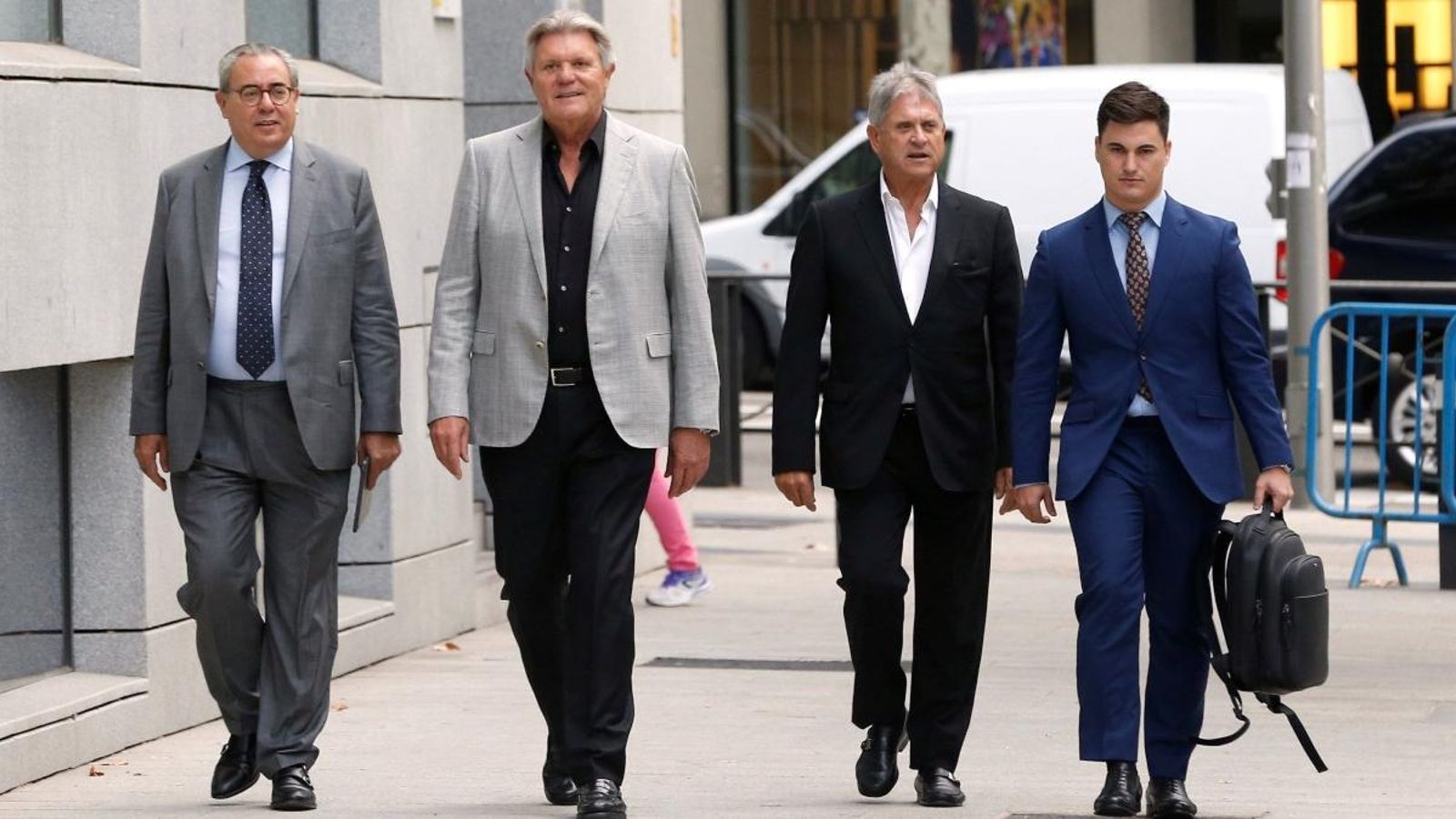 Els administradors de Valfensal,  Juan Vicente Ferri i José Salvador Baldó, a la seua arribada aquest dimarts a l'Audiència Nacional