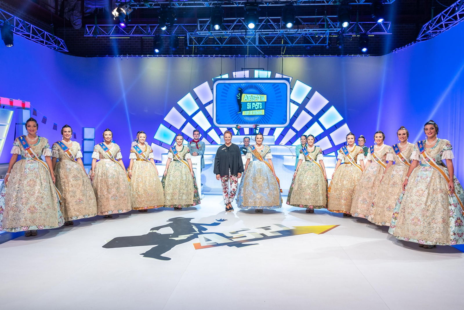 Carolina Ferre rebrà a la Fallera Major de València i la seua cort d'honor