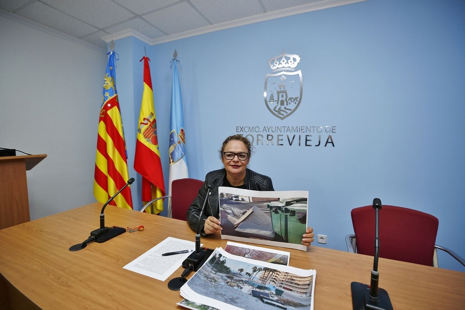 28.10.2019 | NM La regidora de Neteja Urbana de Torrevella demana col·laboració ciutadana