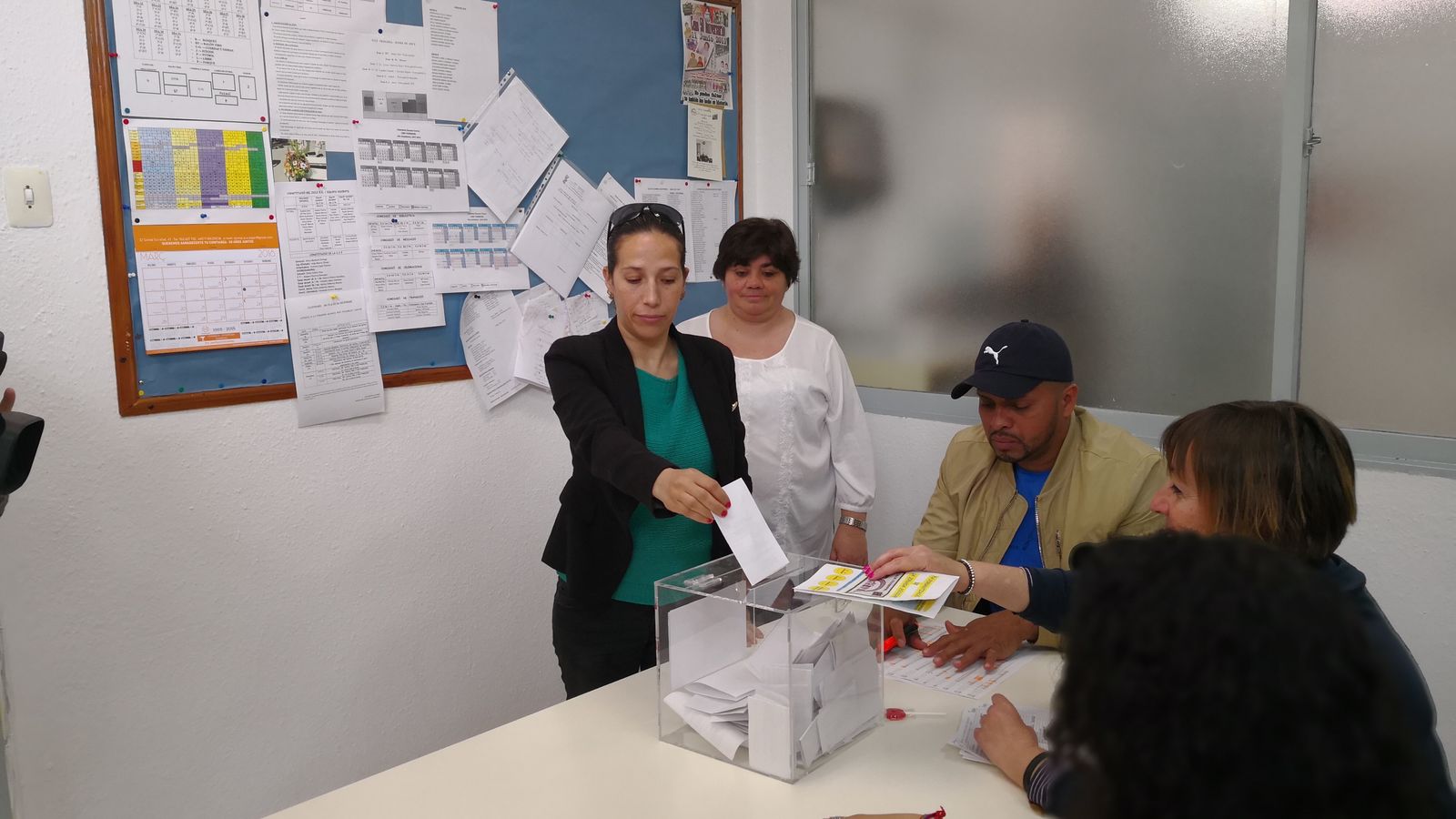 Votació a un centre escolar