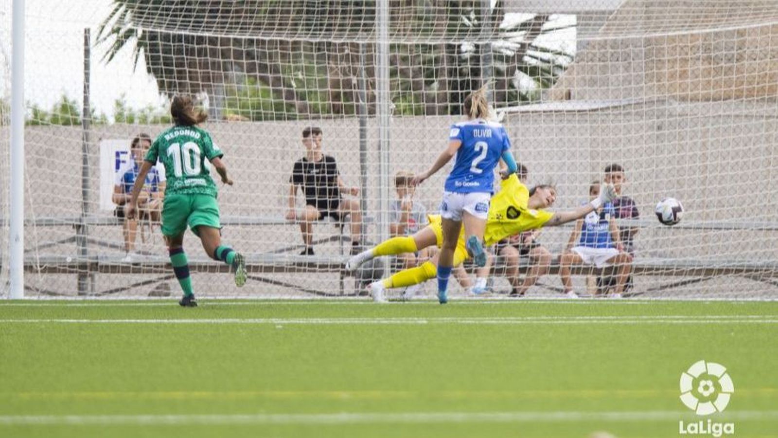 Alba Redondo marca el gol decisiu
