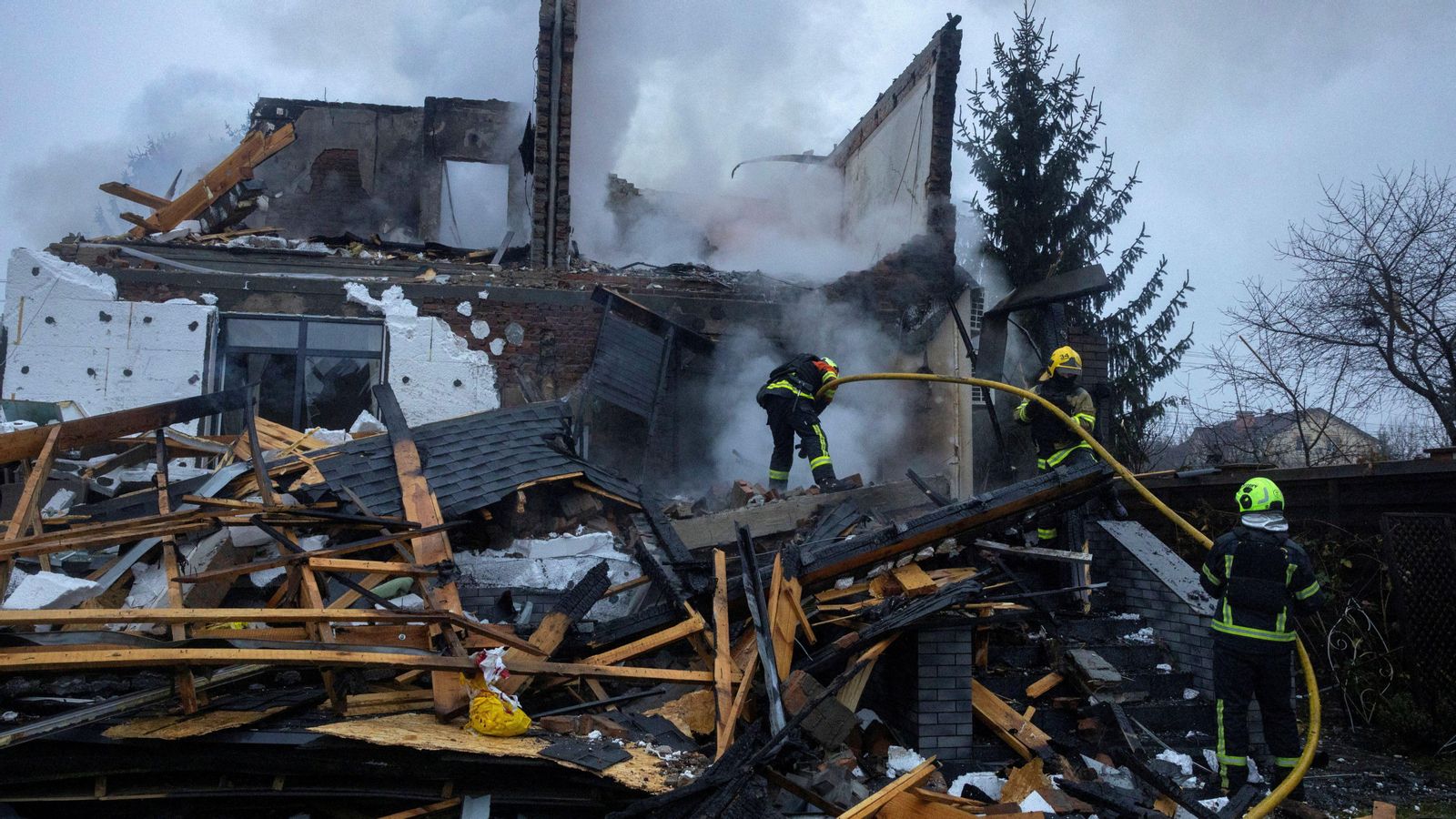 Imatge de l'atac rus a Kíiv el passat dissabte