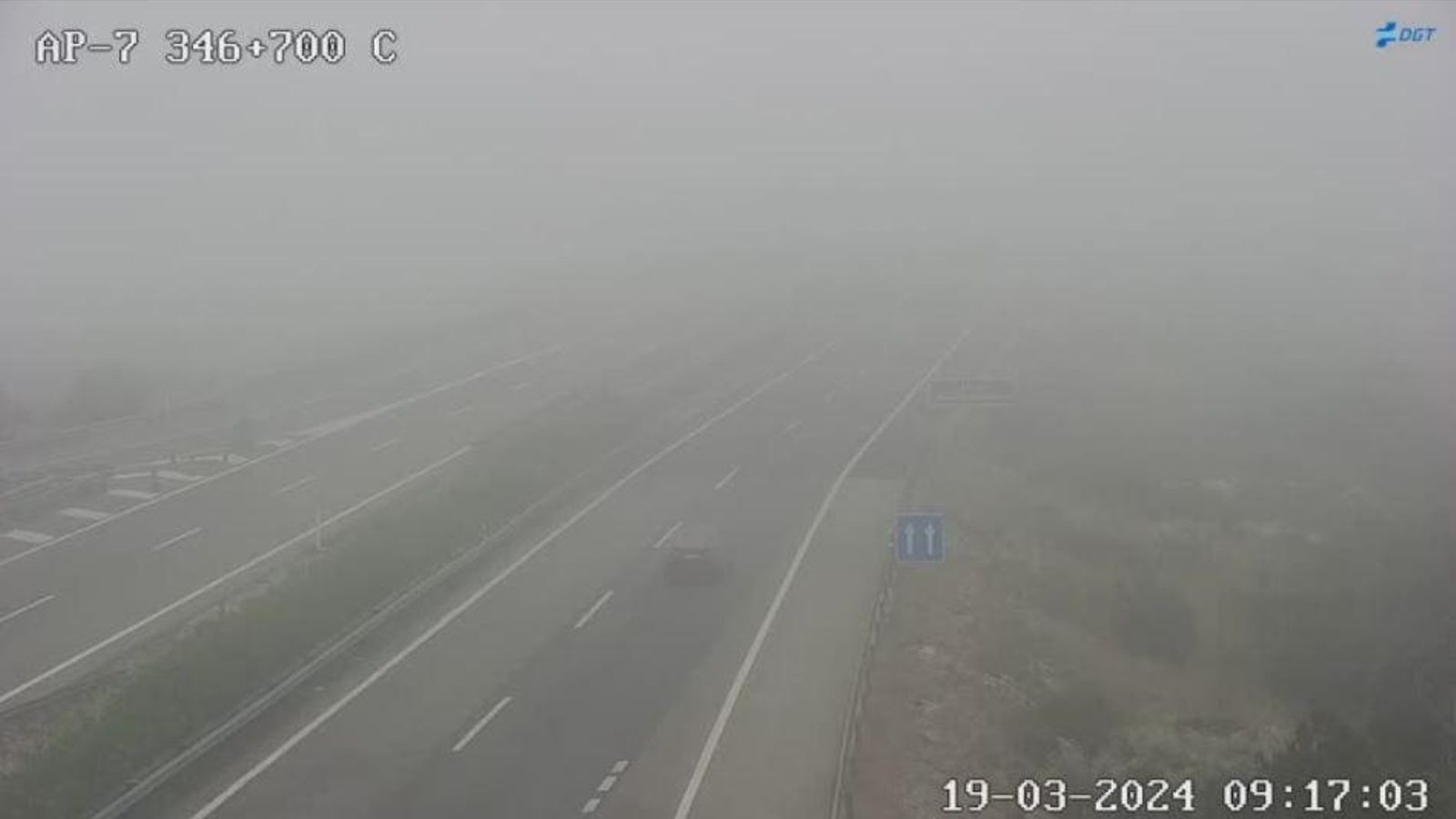 Boira densa en el kilòmetre 346 de l'AP-7