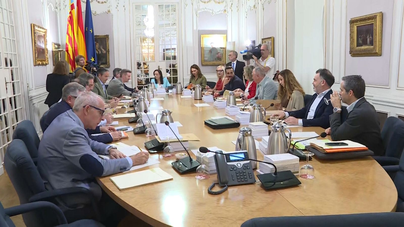 Vox arriba a un acord amb el Consell per a presentar els pressupostos de la Generalitat
