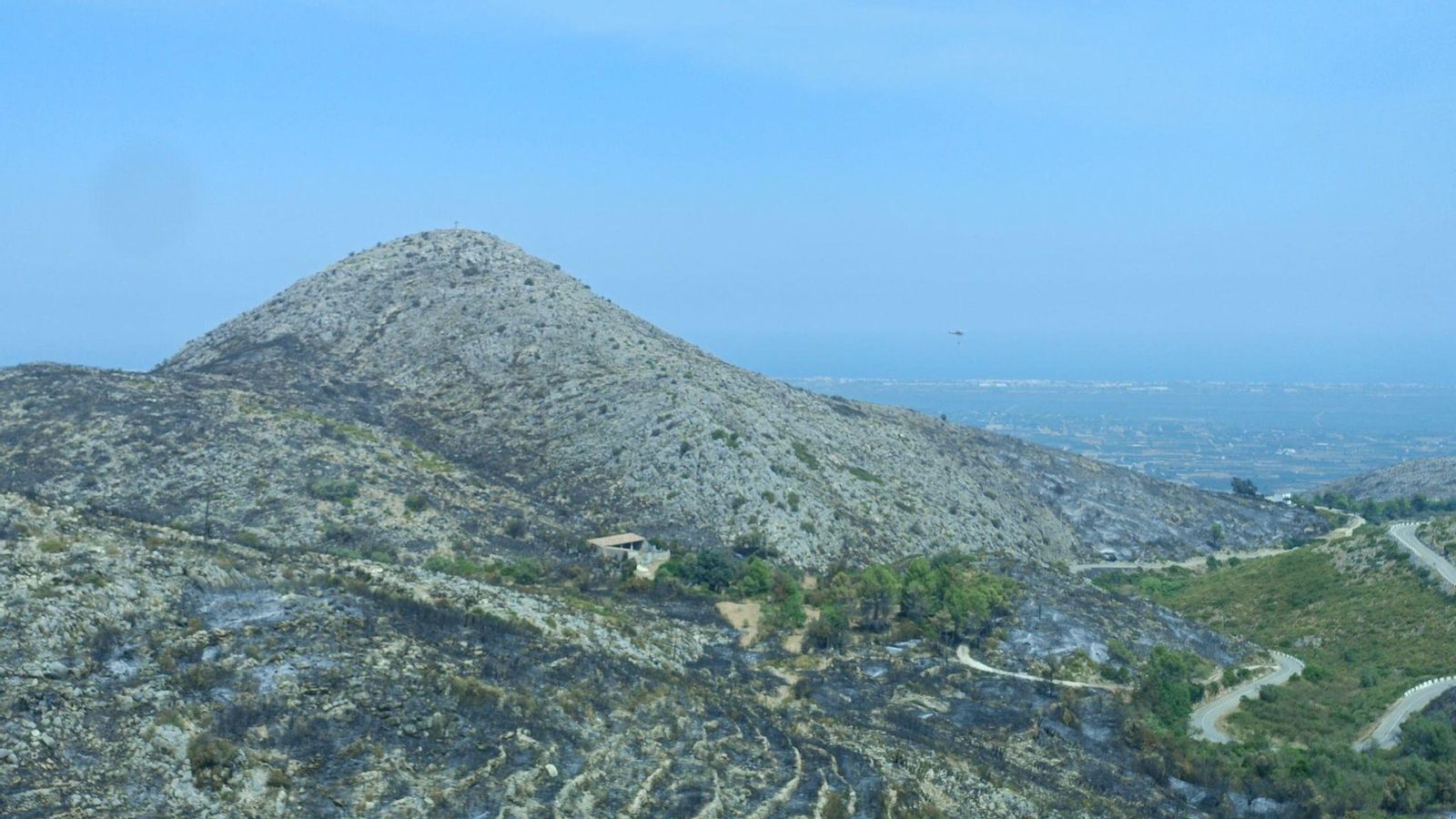 Vista de les muntanyes del terme municipal de Pego, aquest dijous