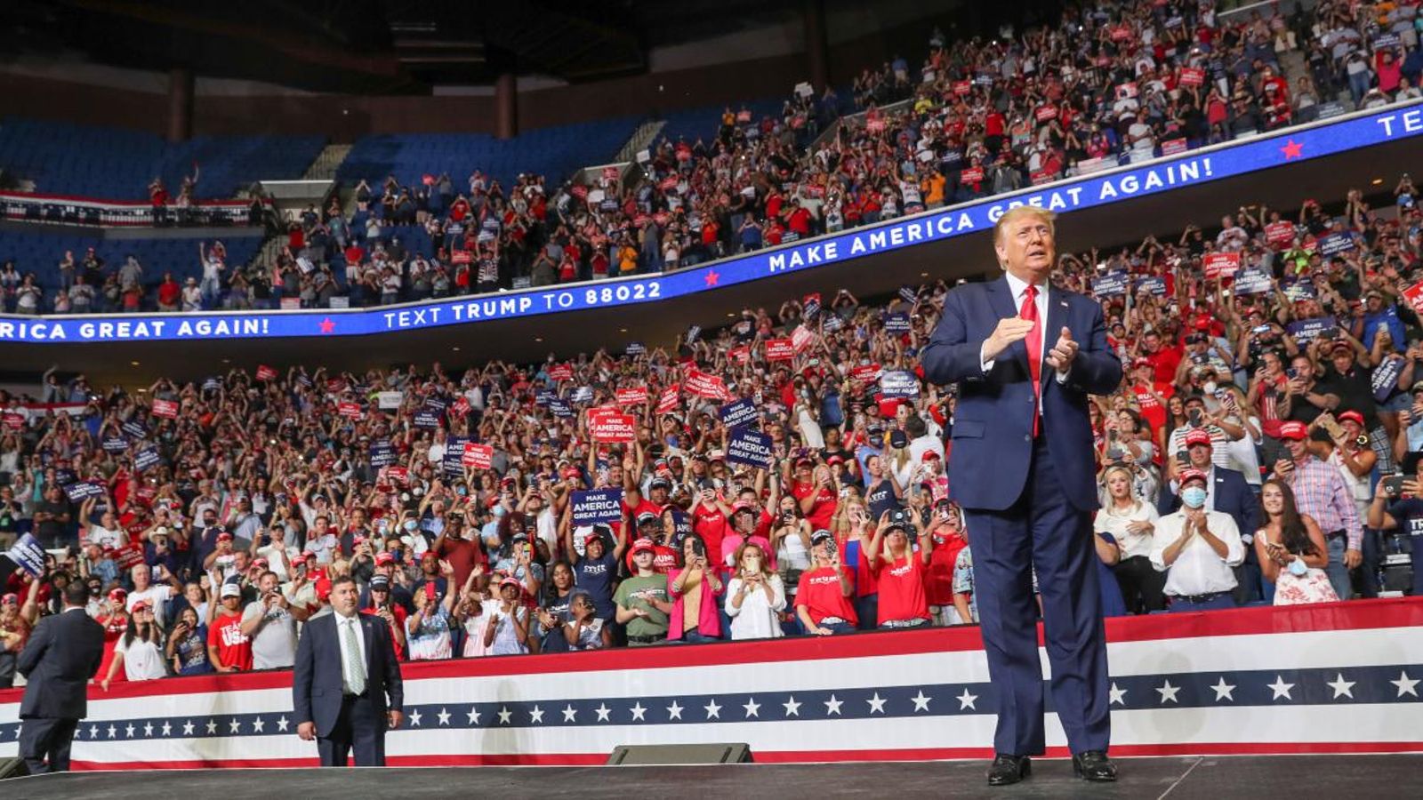Trump en el míting celebrat a Tulsa, Oklahoma