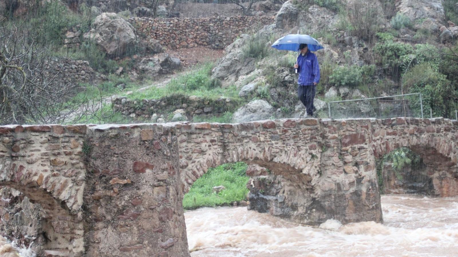 Imatge de la pluja a Artana