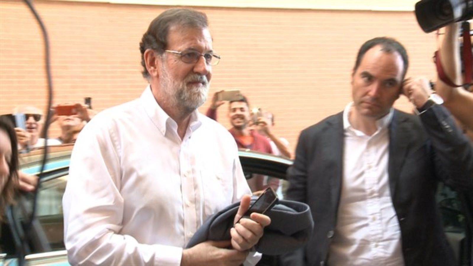 A penes un mes després d’incorporar-se a Santa Pola, Rajoy ha aconseguit plaça en el registre mercantil número 5 de Madrid