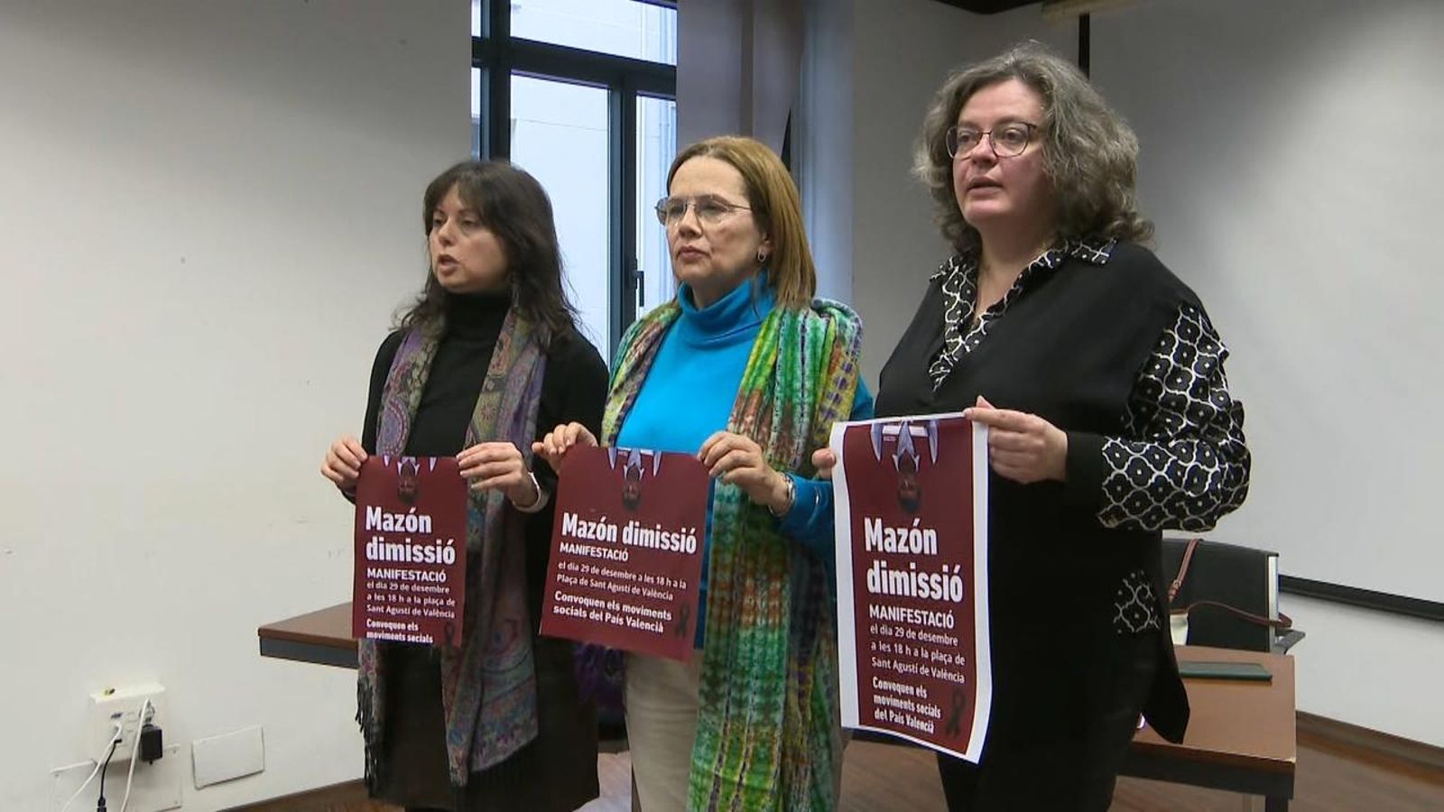 Roda de premsa de la tercera convocatòria de manifestació per a demanar la dimissió del president de la Generalitat, Carlos Mazón